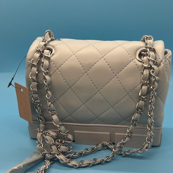 Quilted Chain Shoulder Bag in Light Blue - Picture 3 of 3